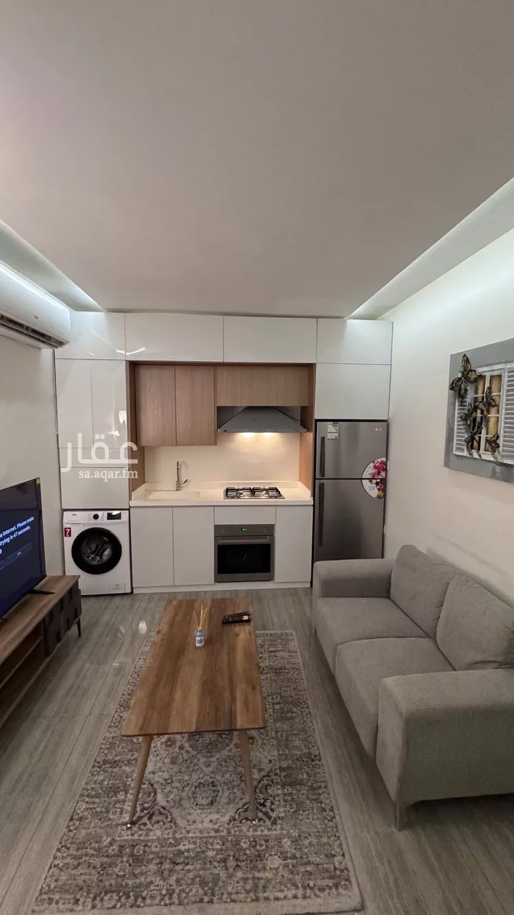 شقة للإيجار في شارع طريق الملك فهد الفرعي, حي العقيق, مدينة الرياض, منطقة الرياض 6
