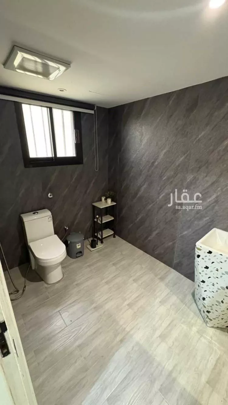 فيلا للبيع في شارع ابن الحمصي ، حي الورود ، الرياض ، منطقة الرياض صورة 2