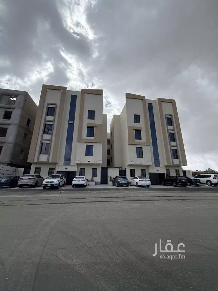 شقة للبيع في شارع عيسى يحيي عامر العسيري, حي الروابي, مدينة أبها, منطقة عسير