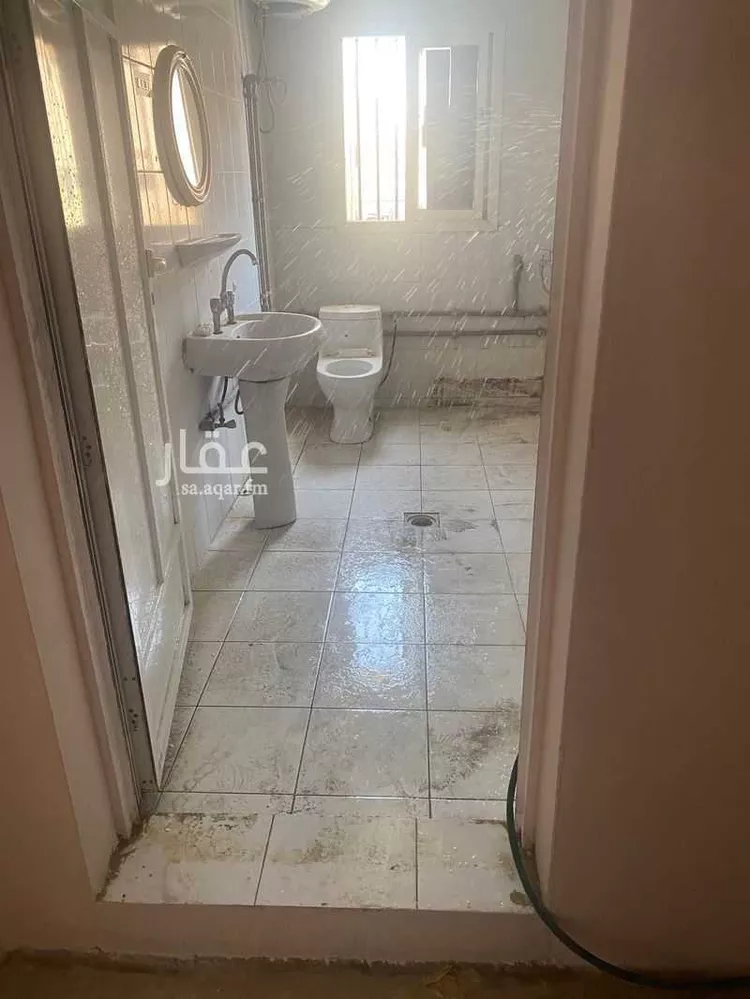 شقة للإيجار في شارع صلاح الدين الأيوبي ، حي محاسن البلديه ، المبرز ، الاحساء