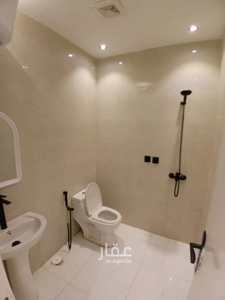 شقة للإيجار في شارع الحبيل, حي الملقا, مدينة الرياض, منطقة الرياض صورة 5