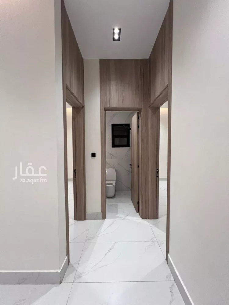 دور للبيع في شارع االراية, حي الندوة, مدينة الرياض, منطقة الرياض صورة 3