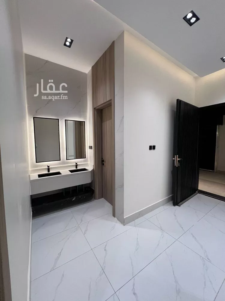 Floor for Sale in Riyadh An Nadhim 8