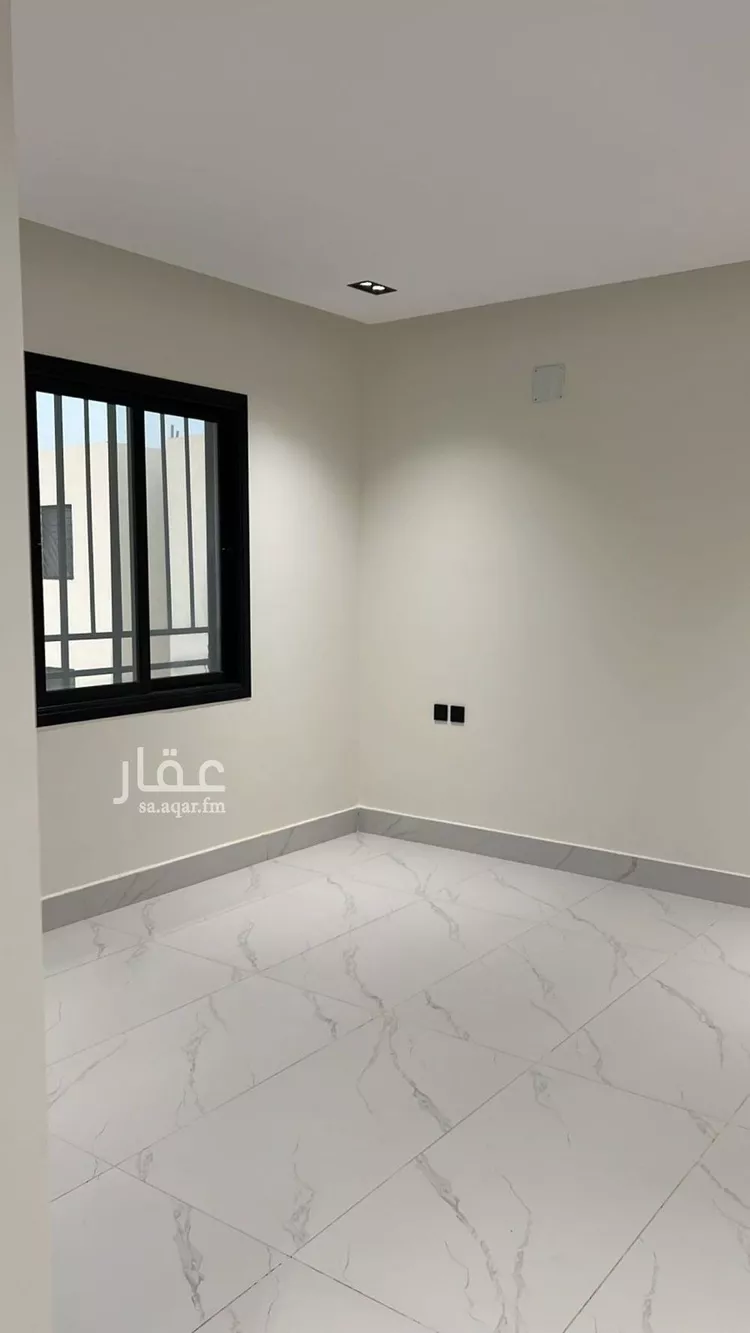 شقة للبيع في شارع الميناء, حي الندوة, مدينة الرياض, منطقة الرياض 1 صورة