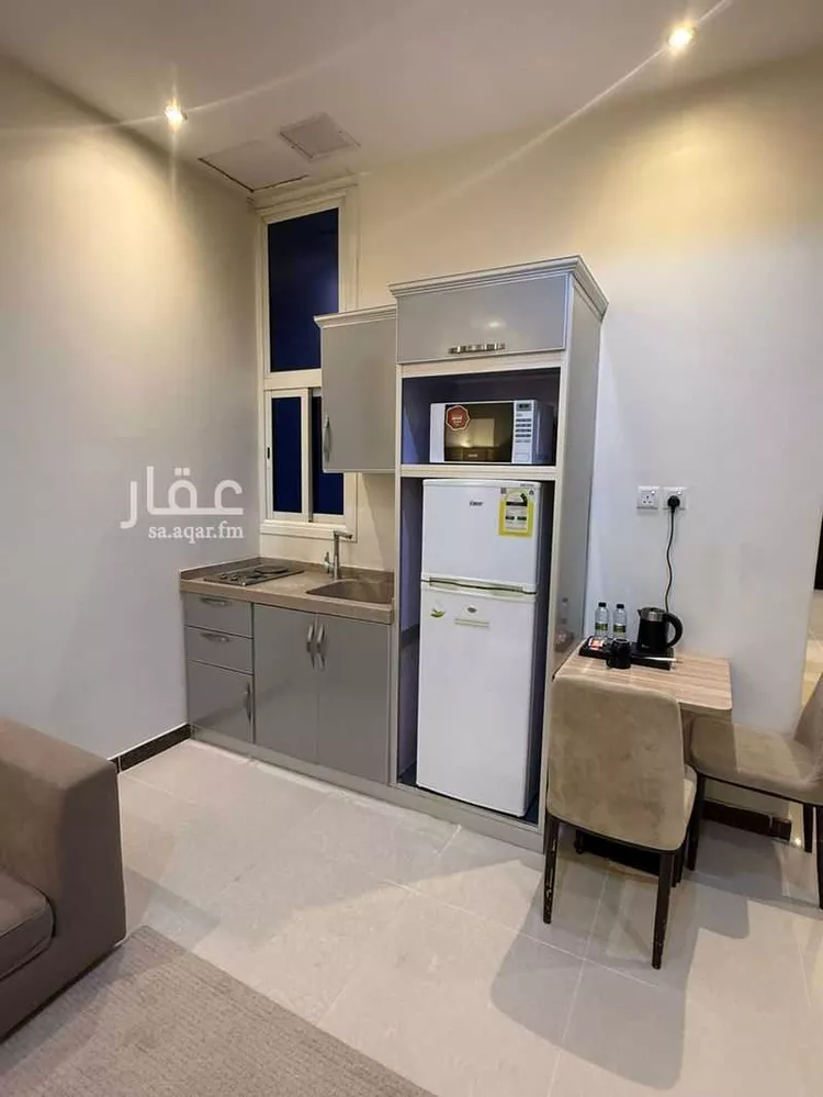 شقة مفروشة للحجز في شارع محمد بن عبدالعزيز الدغيثر ، حي الملقا ، الرياض ، منطقة الرياض صورة 2