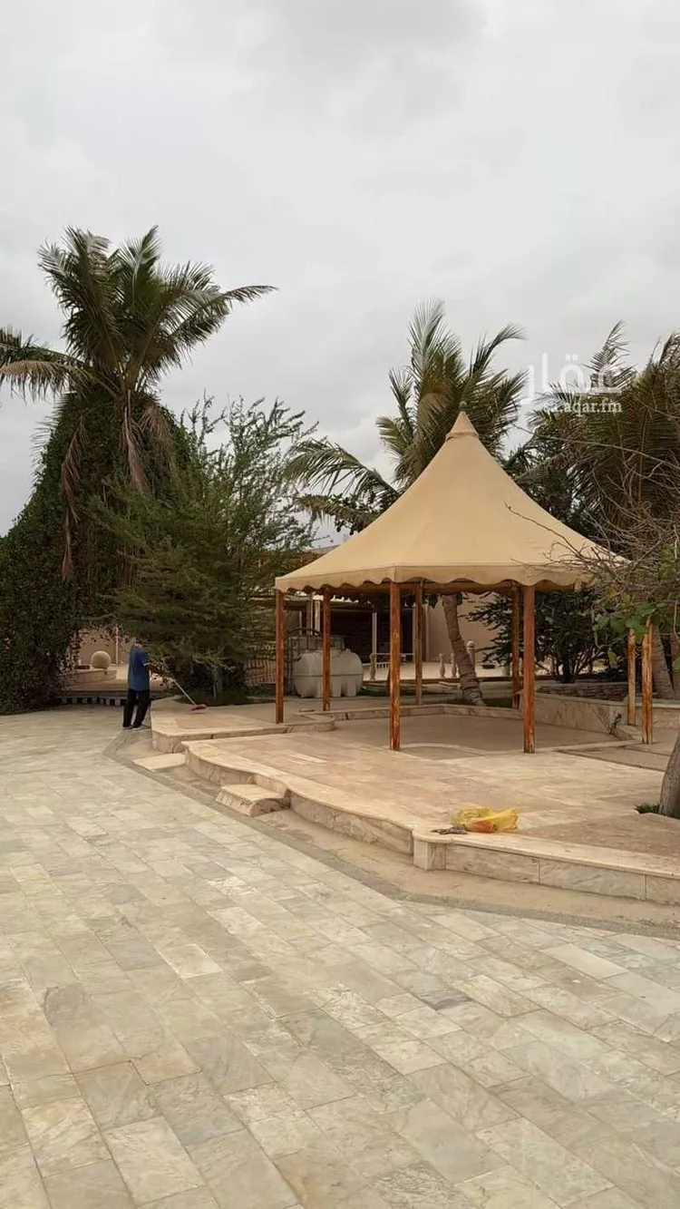 Rest House for Sale in Jeddah Az Zomorod
