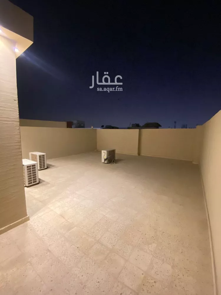 فيلا للإيجار في شارع أصفان, حي العريجاء الأوسط, مدينة الرياض, منطقة الرياض 21