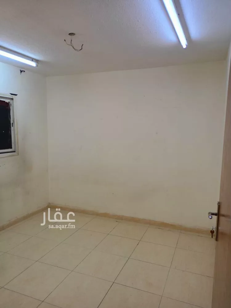 شقة للإيجار في شارع حمزة بن محمد, حي منفوحة الجديدة, مدينة الرياض, منطقة الرياض