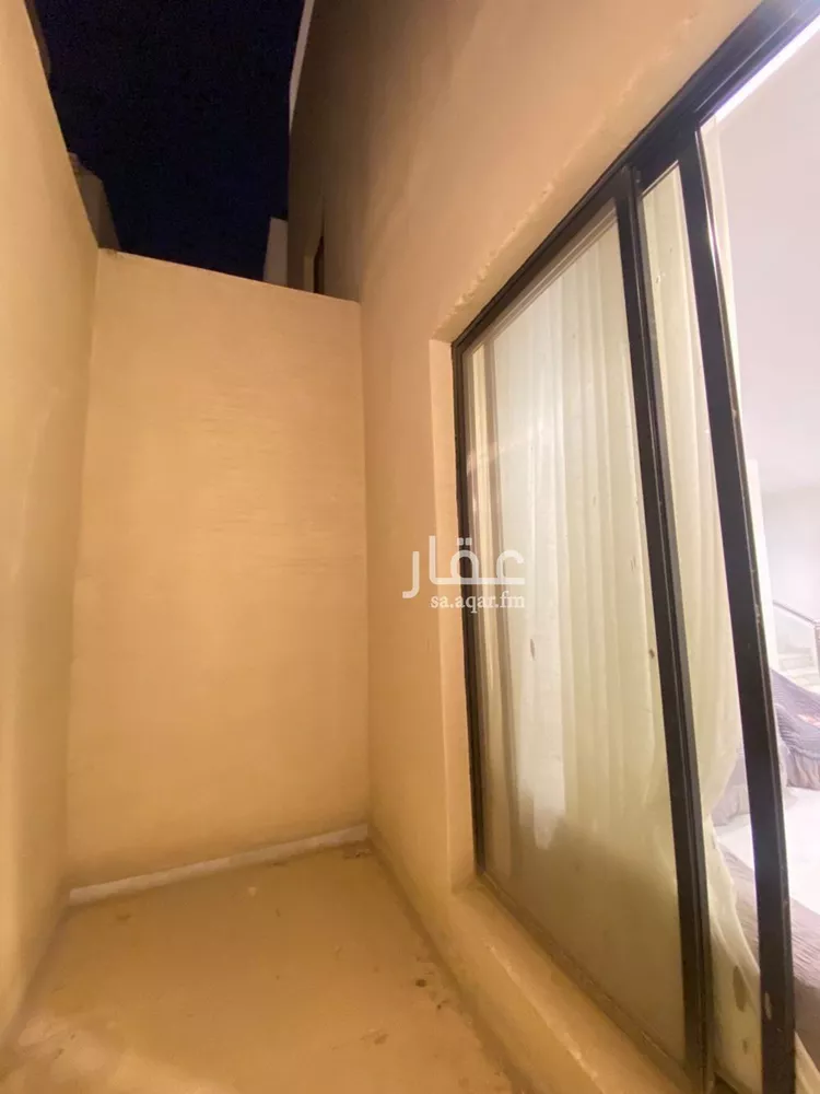 فيلا للإيجار في شارع أصفان, حي العريجاء الأوسط, مدينة الرياض, منطقة الرياض 7