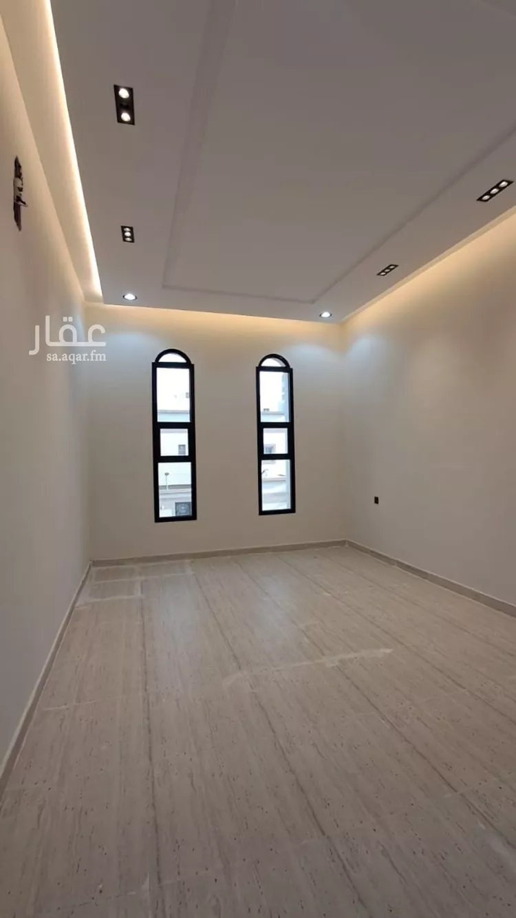 فيلا للإيجار في شارع عبدالحميد السناري, حي عكاظ, مدينة الرياض, منطقة الرياض 12