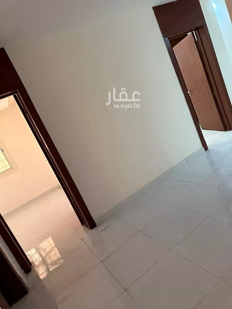 شقة للإيجار في شارع عقبة بن عثمان بن خلدة, حي العوالي, مدينة الرياض, منطقة الرياض صورة 2