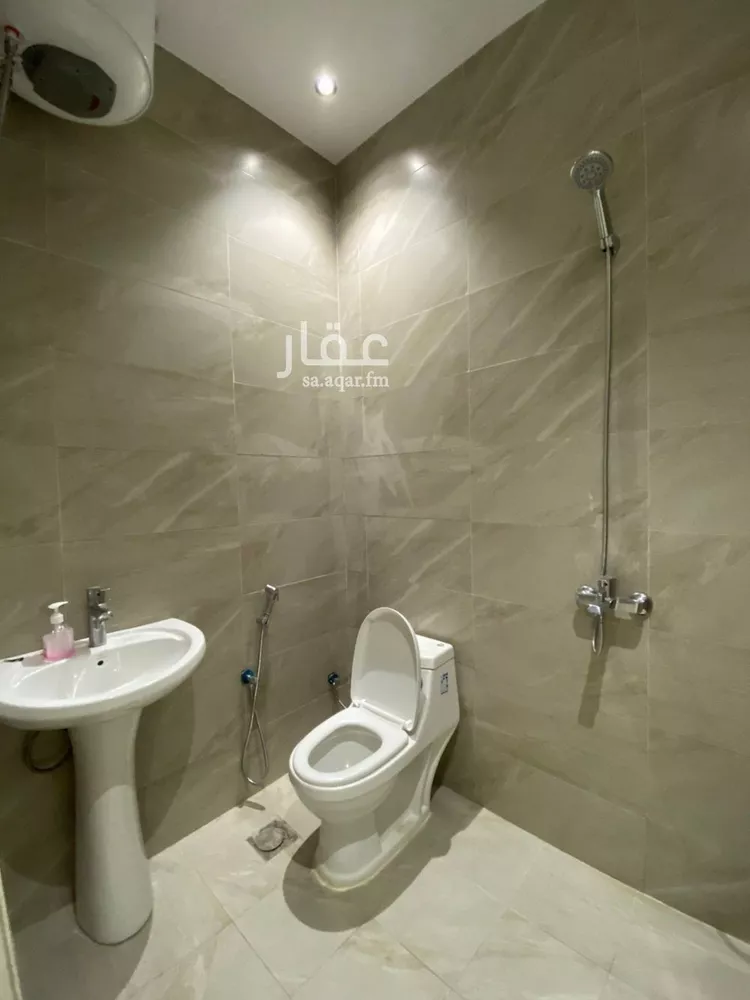 شقة للإيجار في شارع رقم 340, حي ظهرة لبن, مدينة الرياض, منطقة الرياض صورة 4