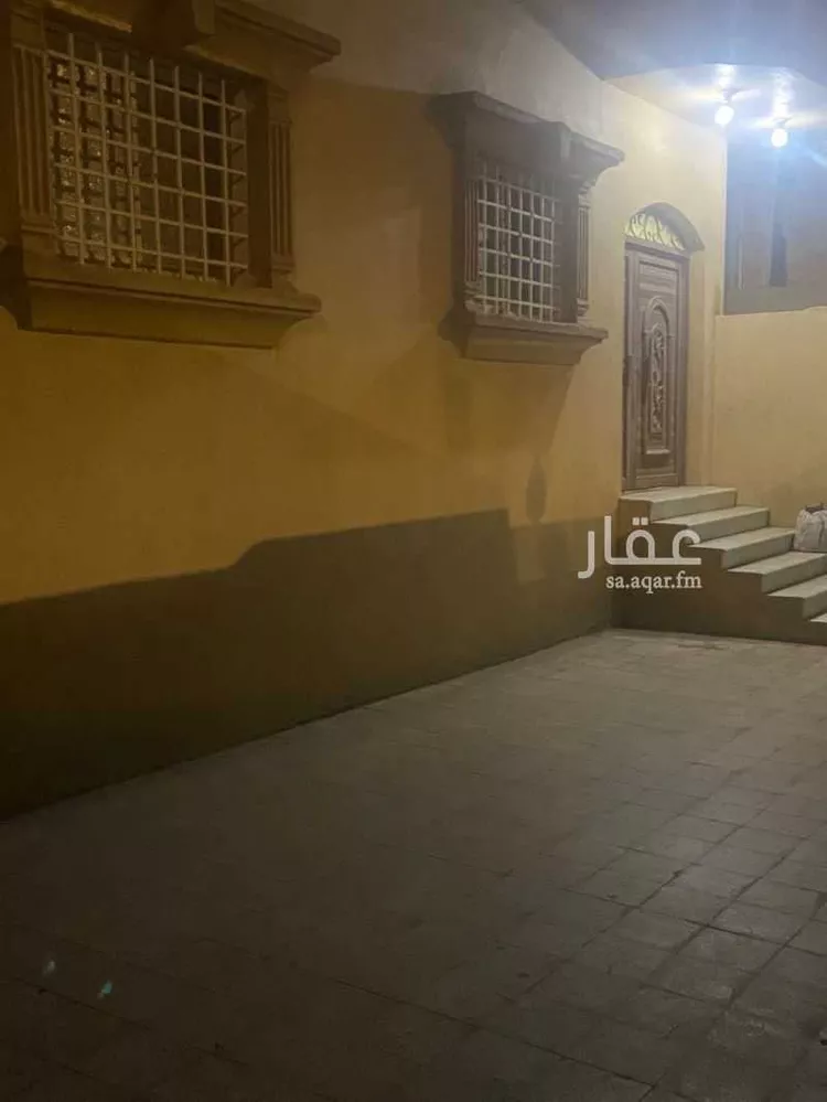 دور للإيجار في شارع سواج ، حي المحالة ، ابها ، منطقة عسير