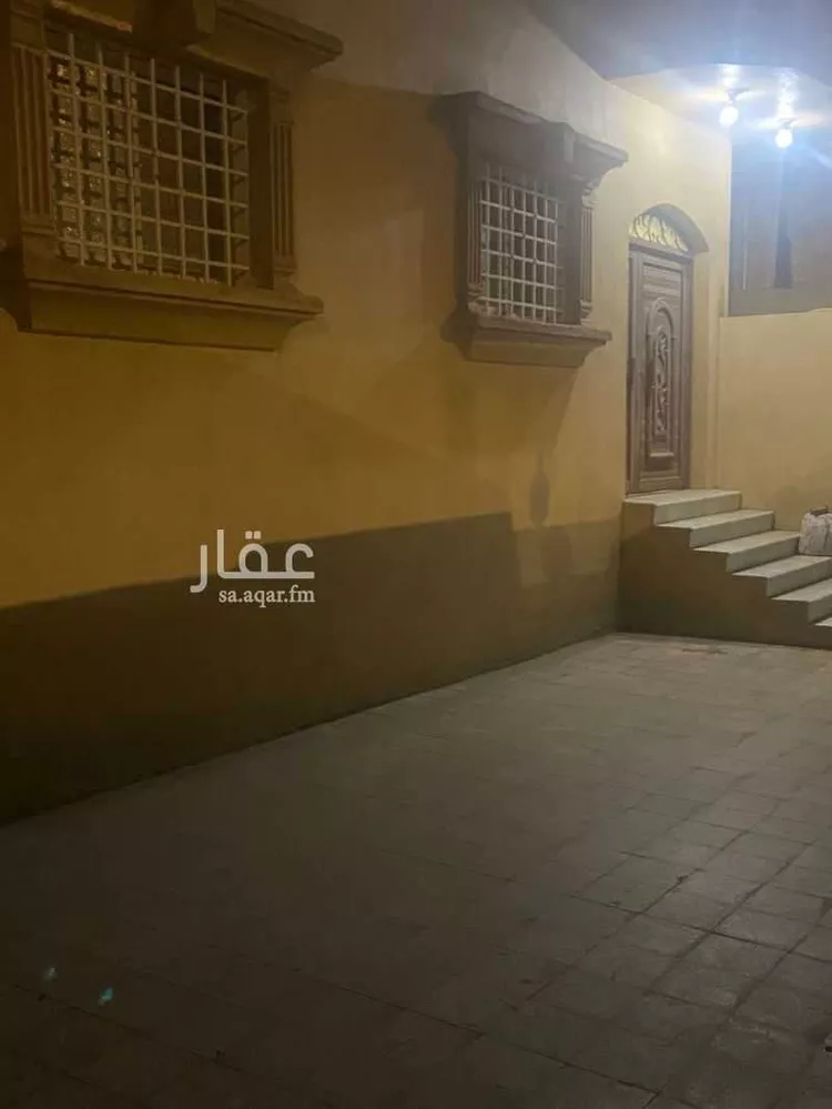 دور للإيجار في شارع صبيحة ، حي المحالة ، لعصان ، منطقة عسير