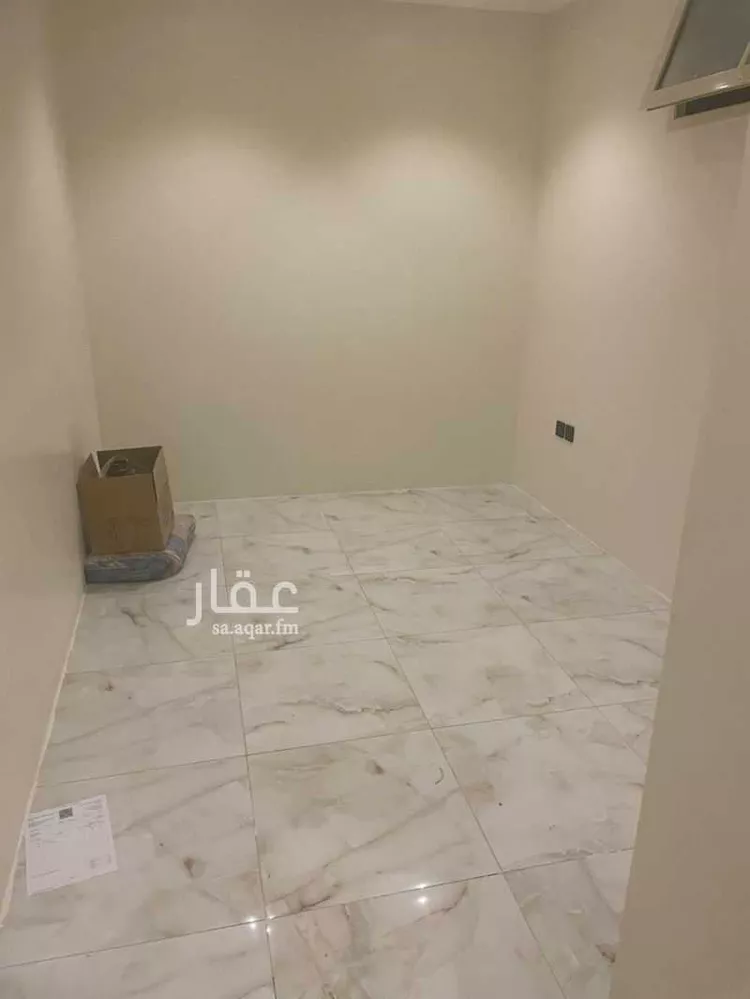 غرفة للإيجار في شارع القمري ، حي الوادي ، الرياض ، منطقة الرياض
