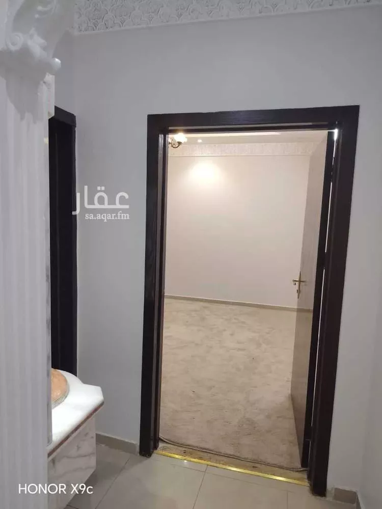Floor for Rent in Riyadh Dhahrat Laban صورة 3