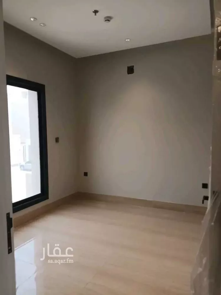 فيلا للبيع في شارع جبل اللوز, حي الرمال, مدينة الرياض, منطقة الرياض 18