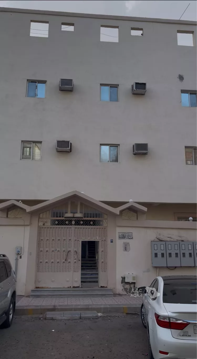 عمارة للبيع في شارع اوس المزنى, حي بنى ظفر, مدينة المدينة المنورة, منطقة المدينة المنورة