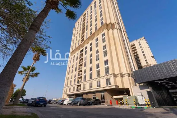 شقة للإيجار في شارع الملك سعود ابن عبدالعزيز سعود, حي الدوحة الجنوبية, مدينة الظهران, المنطقة الشرقية