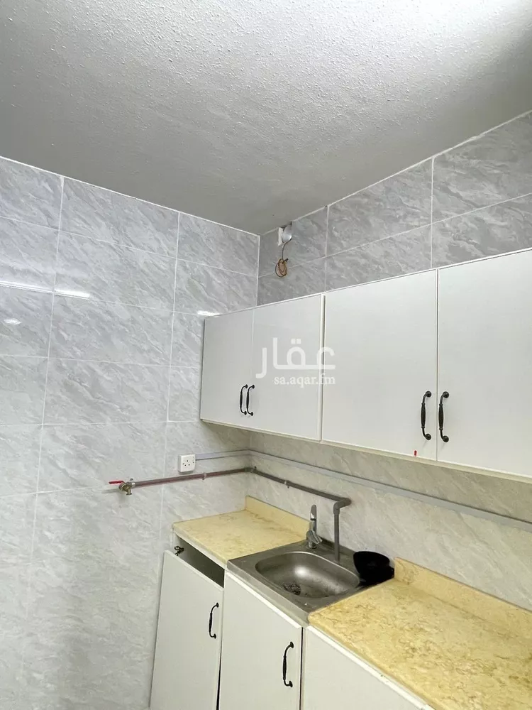 عمارة للإيجار في شارع احمد ابن حنبل, حي الريان, مدينة الرياض, منطقة الرياض صورة 2