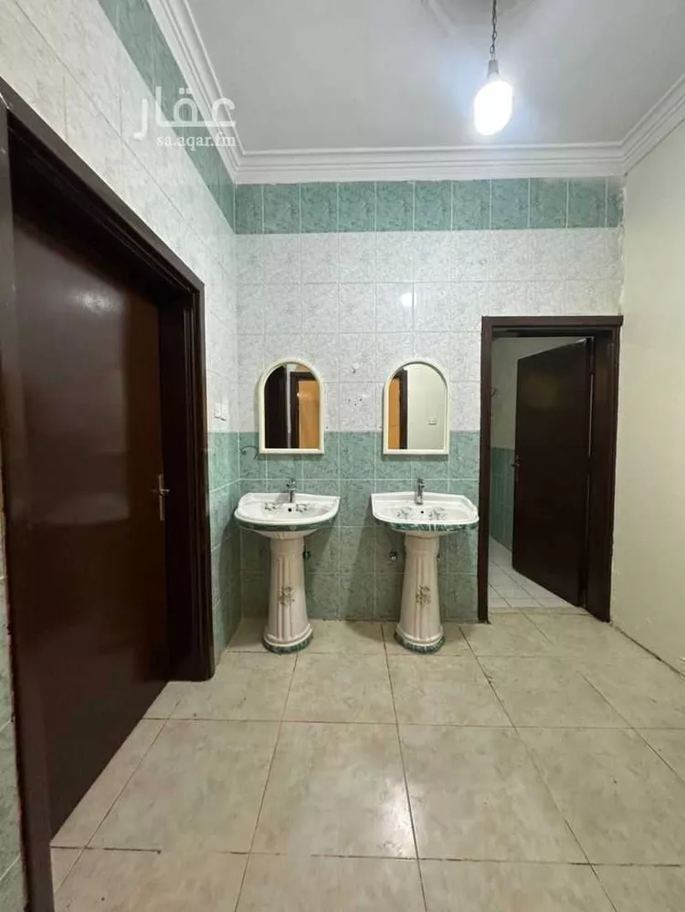 شقة للإيجار في شارع جنيدب ابن الادلع ، حي ذلالة ، خميس مشيط ، خميس مشيط صورة 4