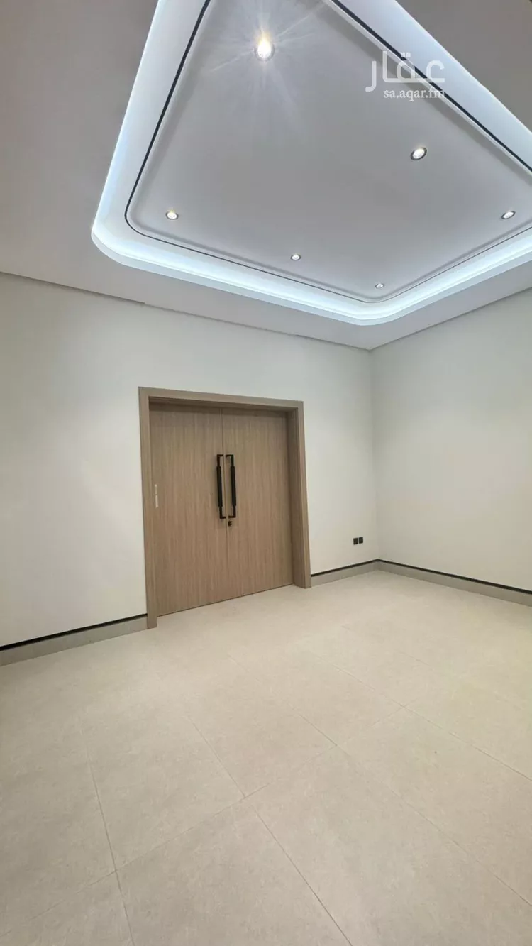 Floor for Sale in Riyadh Ar Rimal 7