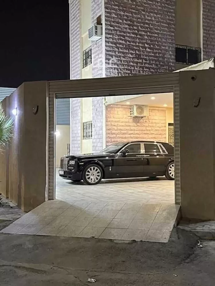 دور للإيجار في شارع ابن عبادة ، حي الروضة ، الرياض ، منطقة الرياض صورة 4