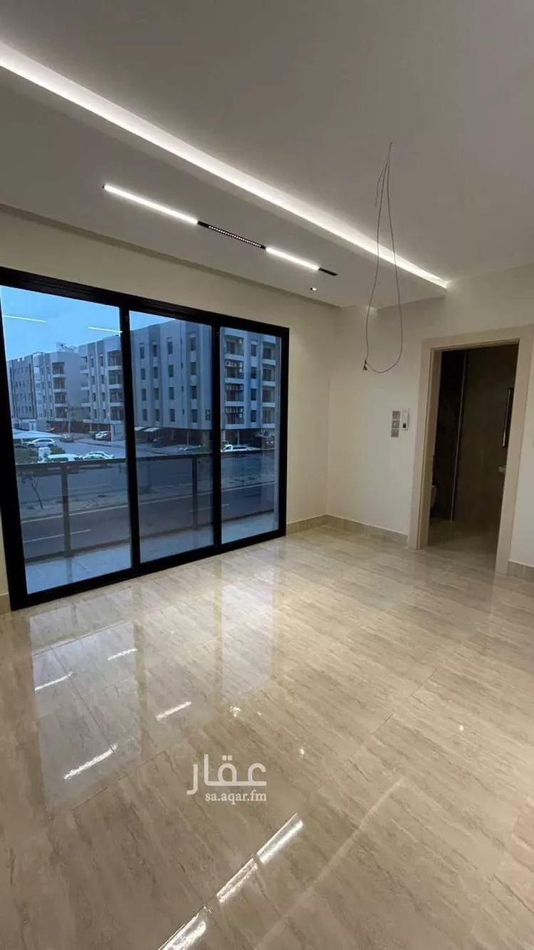 شقة للبيع في شارع سفيان بن النضر, حي الحمراء, مدينة الخبر, المنطقة الشرقية صورة 3