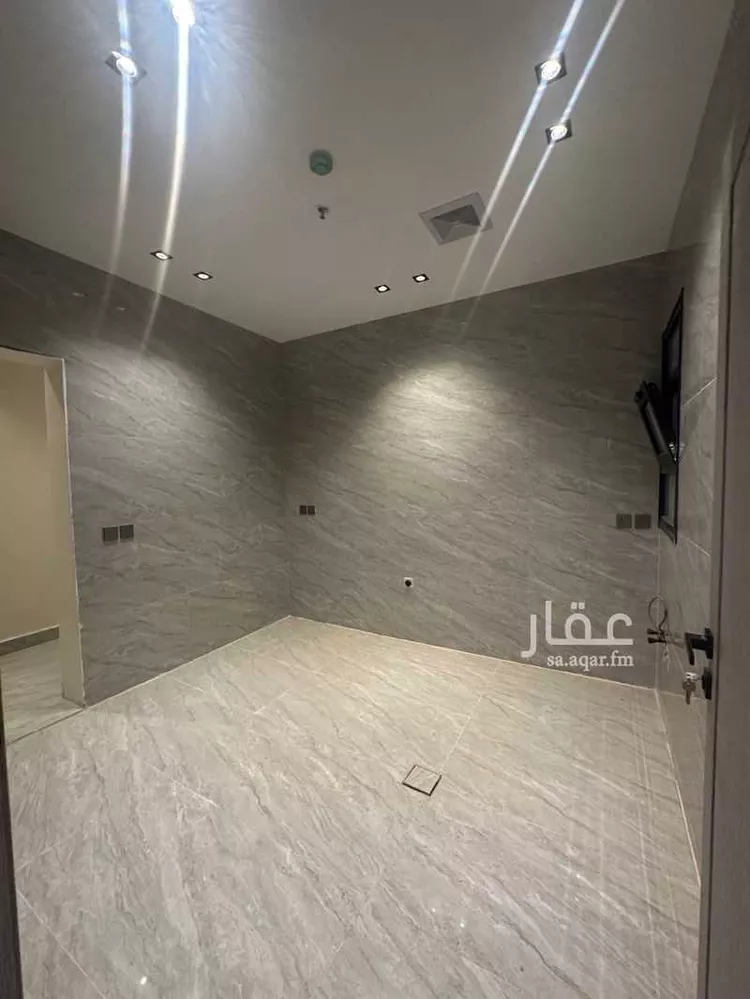 شقة للبيع في شارع الرقعي, حي الحمراء, مدينة الخبر, المنطقة الشرقية 7