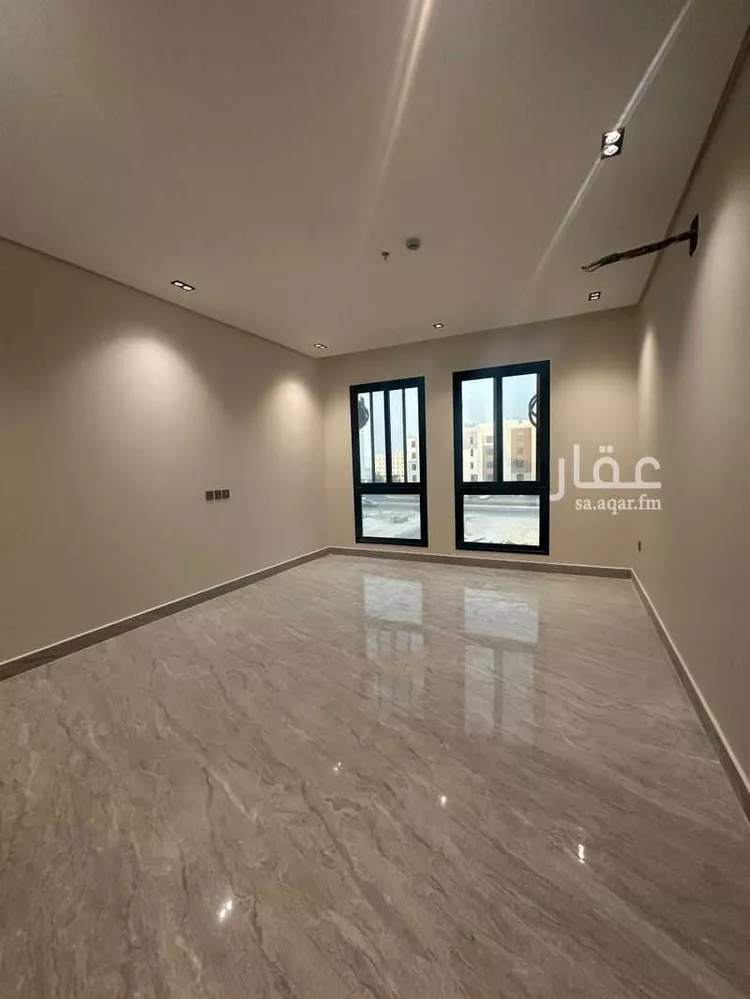 شقة للبيع في شارع الرقعي, حي الحمراء, مدينة الخبر, المنطقة الشرقية 8