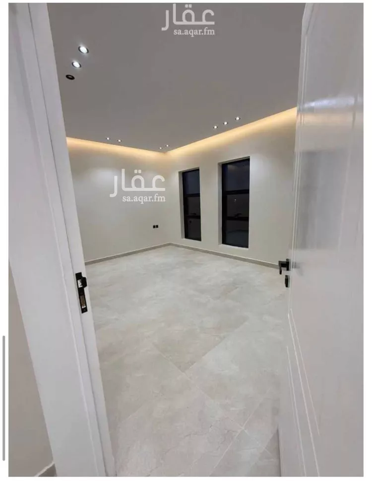 فيلا للبيع في شارع ضاحية نمار 529, حي ضاحية نمار, مدينة الرياض, منطقة الرياض صورة 3