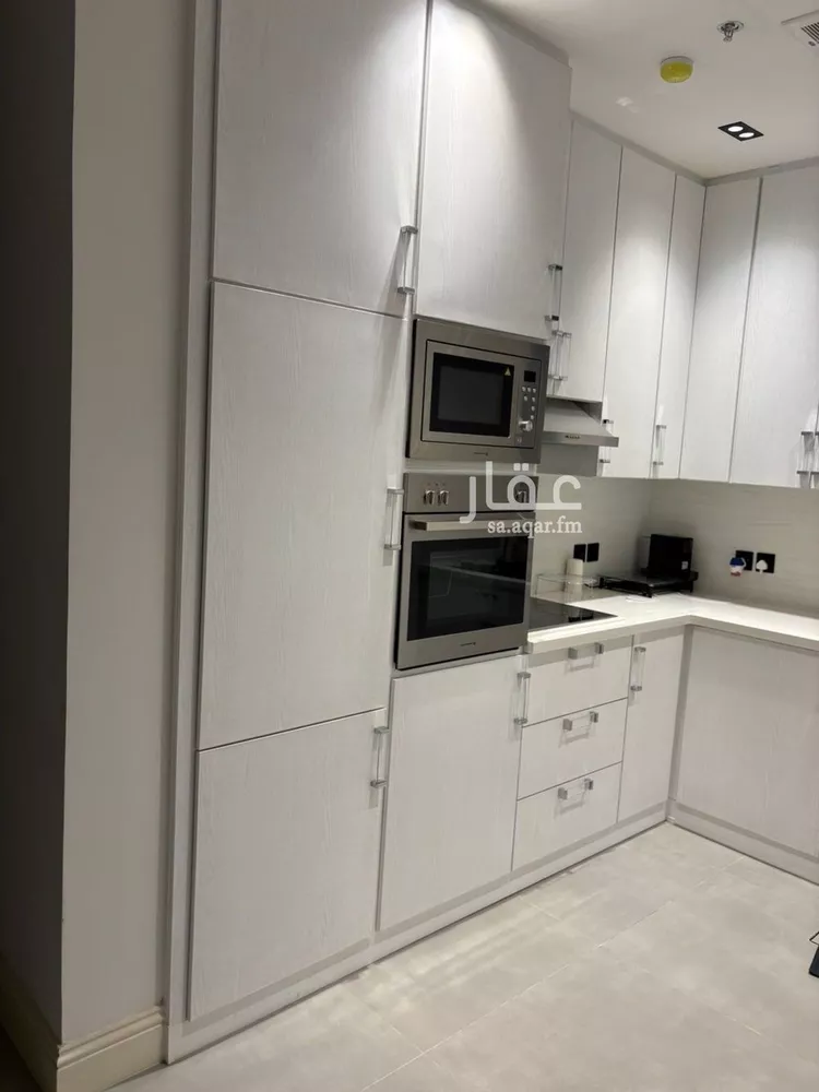 شقة للإيجار في شارع الامير سلطان ابن عبدالعزيز, حي المعذر الشمالي, مدينة الرياض, منطقة الرياض صورة 4