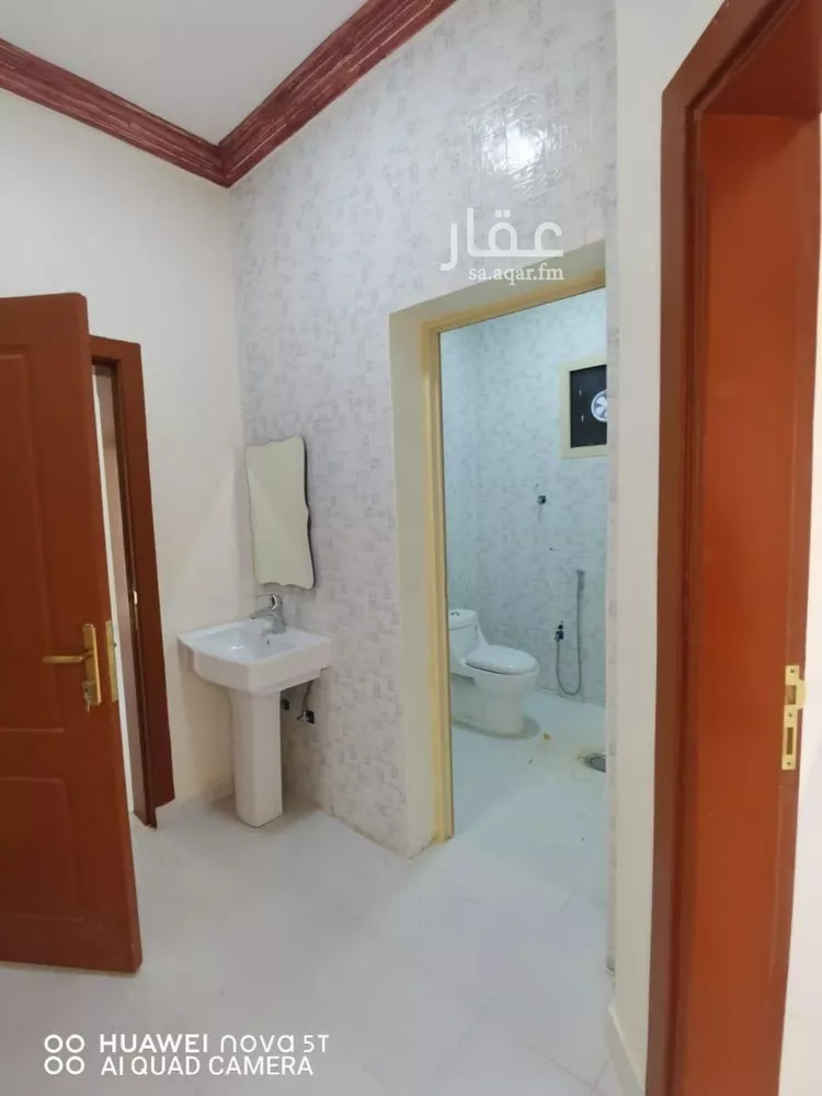 عمارة للبيع في شارع حرض 59, حي حرض, مدينة حرض, المنطقة الشرقية 8