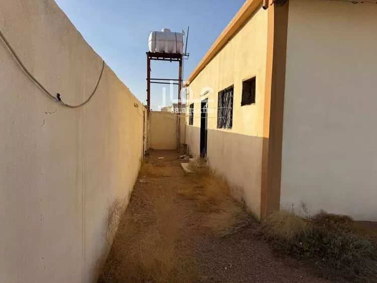 بيت للإيجار في شارع الملحة القديمة 103 ، السلم ، رنية صورة 4