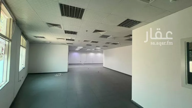 Building for Rent in Riyadh Ar Rabwah صورة 2