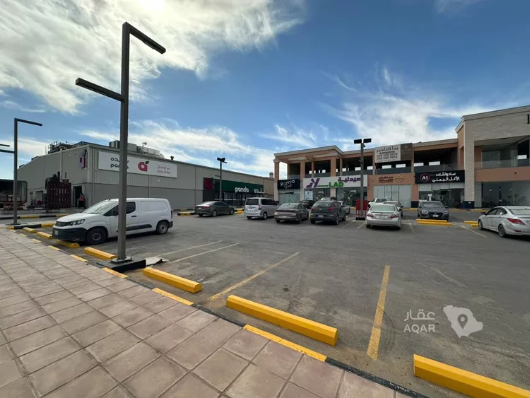 Shop for Rent in Al Kharj Mishrif صورة 5