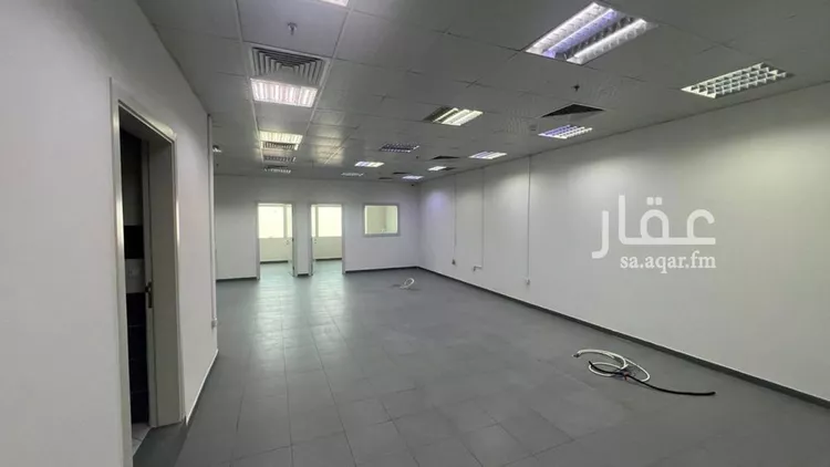 Building for Rent in Riyadh Ar Rabwah صورة 5
