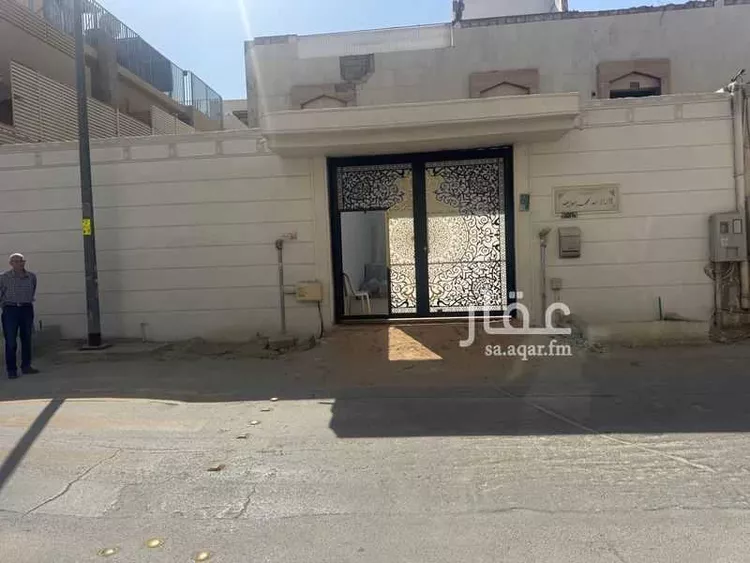 مستودع للإيجار في شارع خلاد بن خالد ، حي الورود ، الرياض ، منطقة الرياض 1 صورة