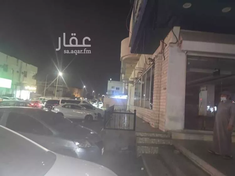 عمارة للإيجار في شارع ابو بكر الصديق, حي بدر, مدينة الدمام, المنطقة الشرقية