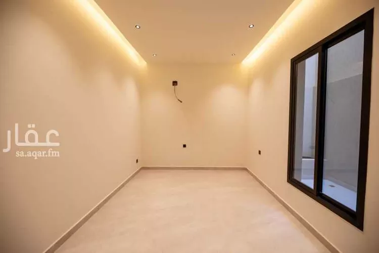 Floor for Sale in Riyadh Ash Sharq 6