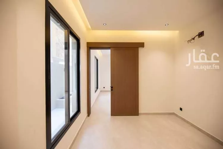 Floor for Sale in Riyadh Ash Sharq 9
