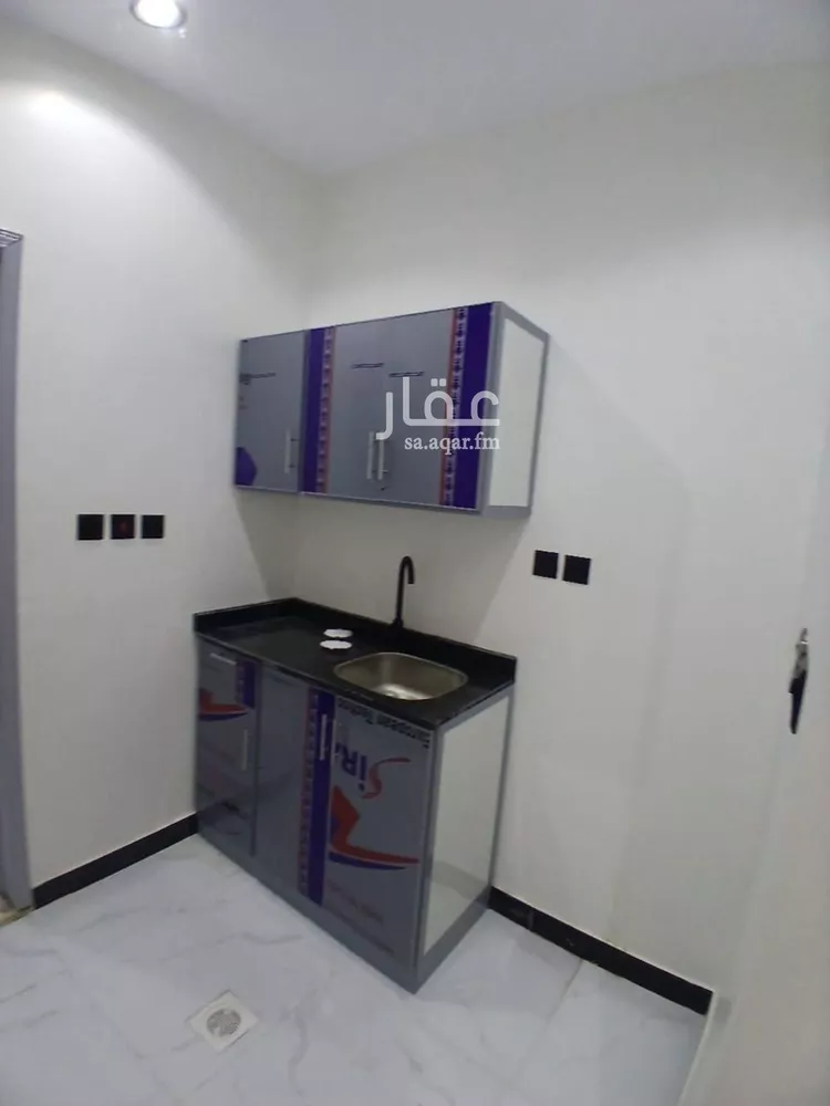 شقة للإيجار في شارع المقاماتي, حي الحمراء, مدينة الرياض, منطقة الرياض صورة 3