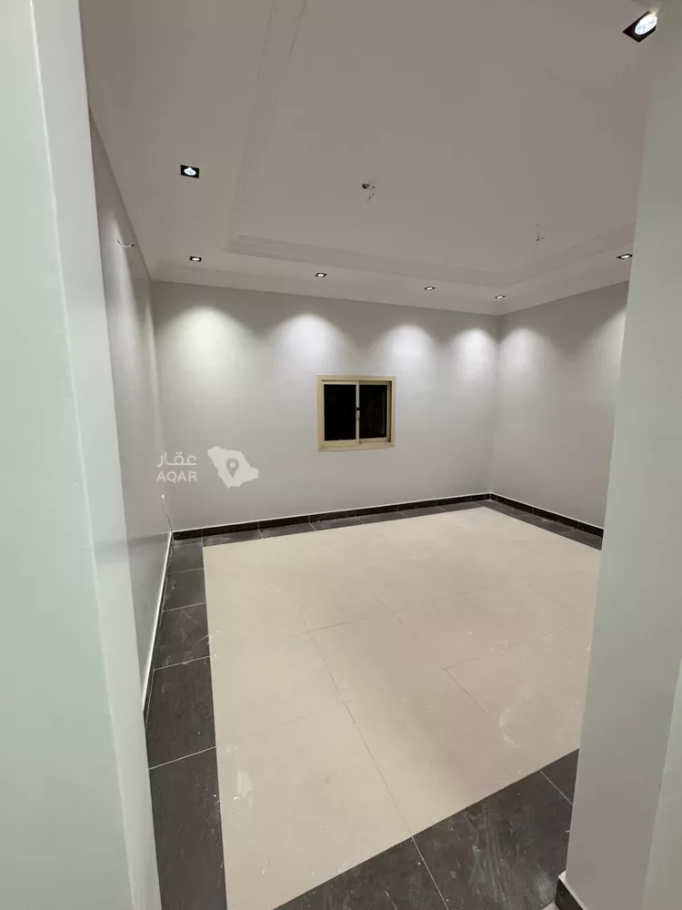 Floor for Rent in Riyadh Al Aqiq
