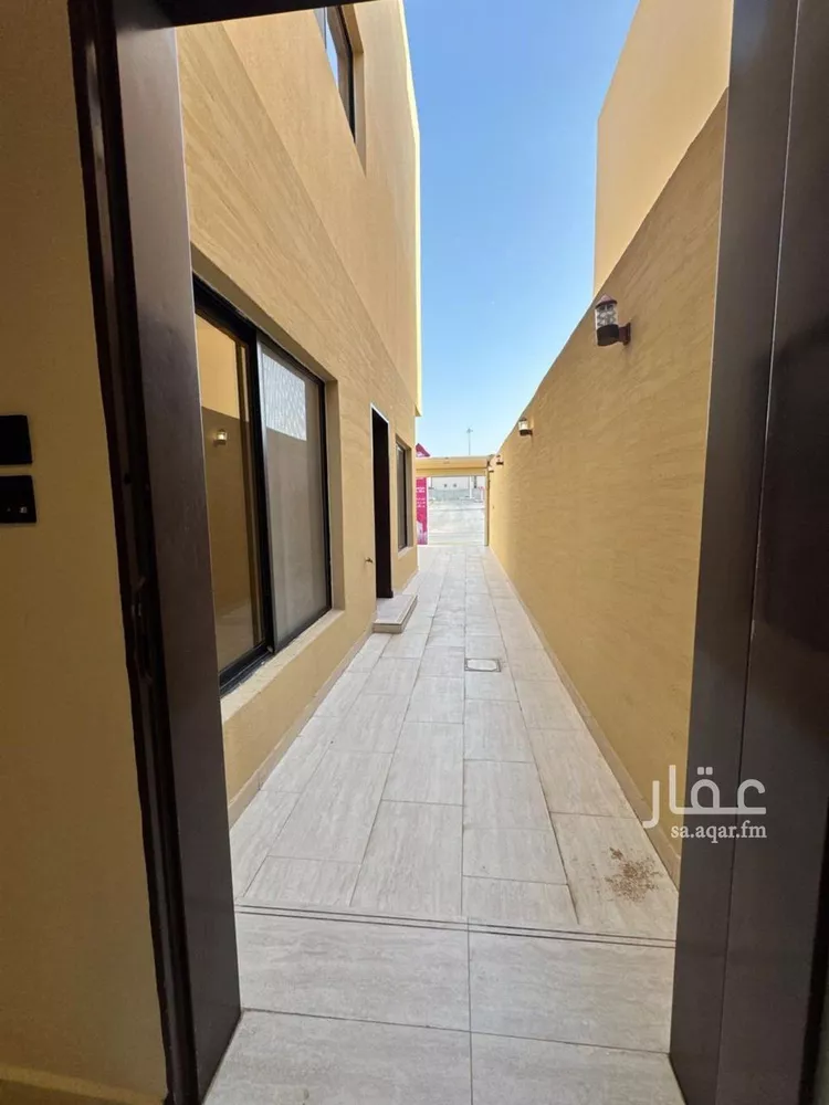 Floor for Sale in Riyadh Okaz