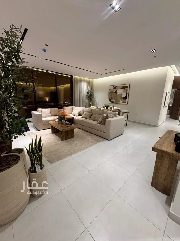 عمارة للبيع في شارع القويمية, حي الحزم, مدينة الرياض, منطقة الرياض صورة 4