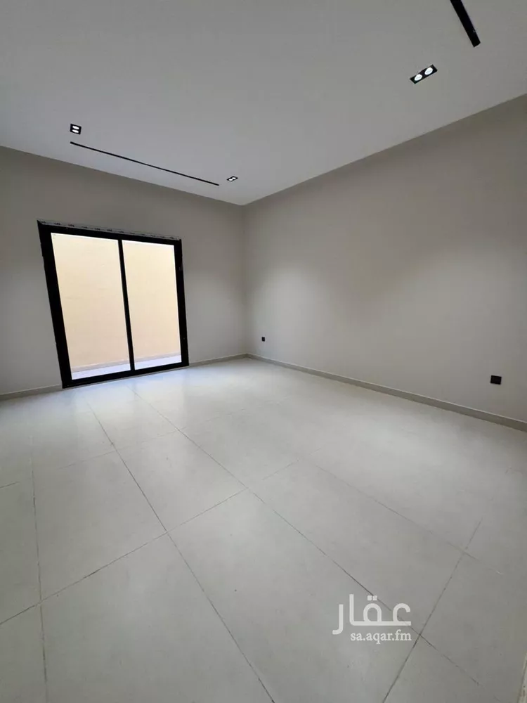 Floor for Sale in Riyadh Okaz صورة 2