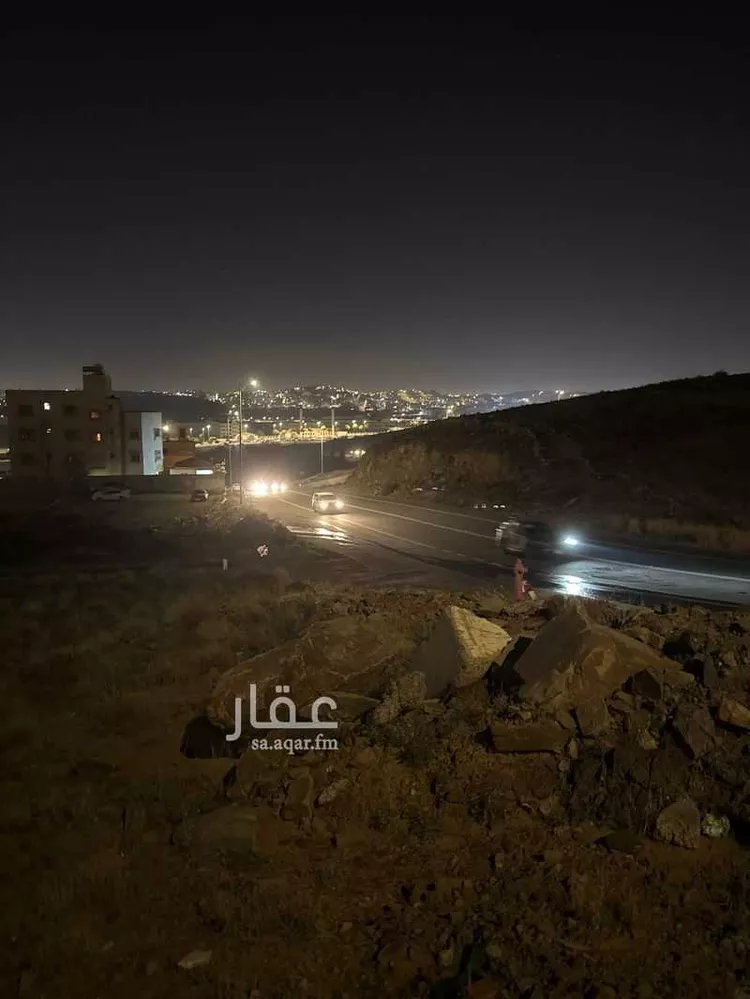 أرض للإيجار في شارع 9 سلطانة ، حي المحالة ، أبها ، منطقة عسير