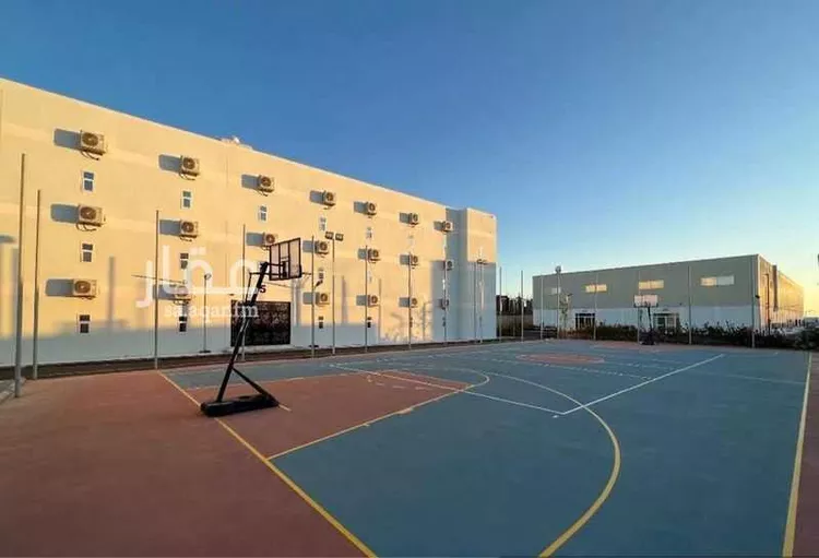 Complex for rent in Yanbu Al Maharah 12