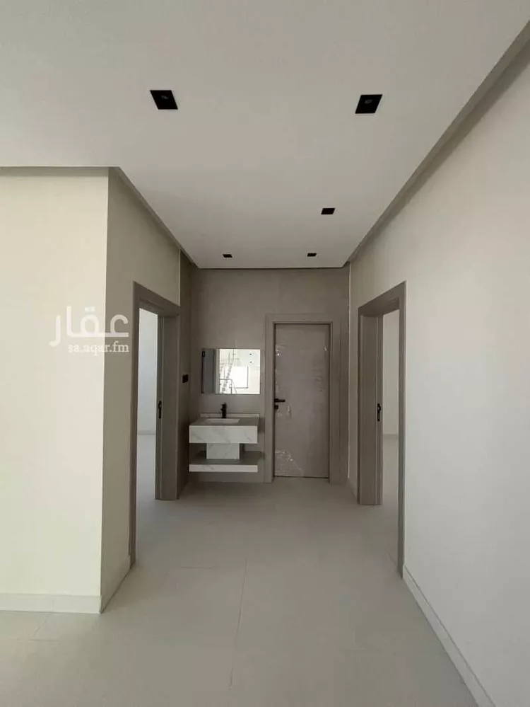 فيلا للبيع في شارع خزيمة بن أوس بن يزيد, حي الملك فهد, مدينة عنيزة, منطقة القصيم صورة 4