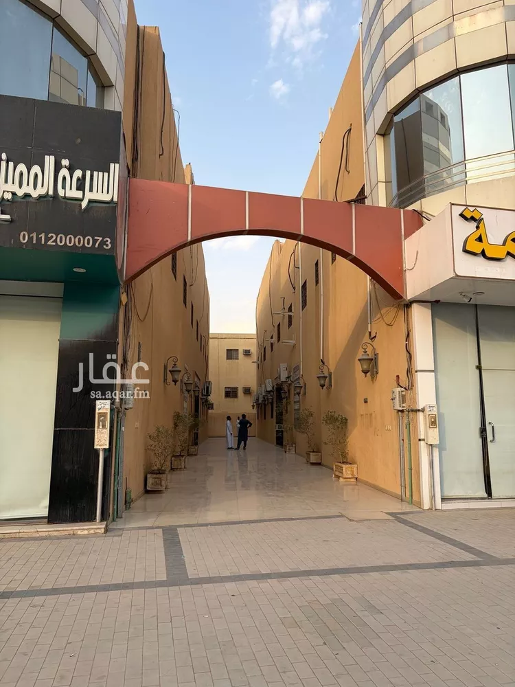 مكتب تجاري للإيجار في شارع الشيخ حسن بن حسين بن علي, حي إشبيلية, مدينة الرياض, منطقة الرياض صورة 4